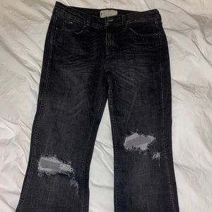 Free People distressed jeans never worn!!!